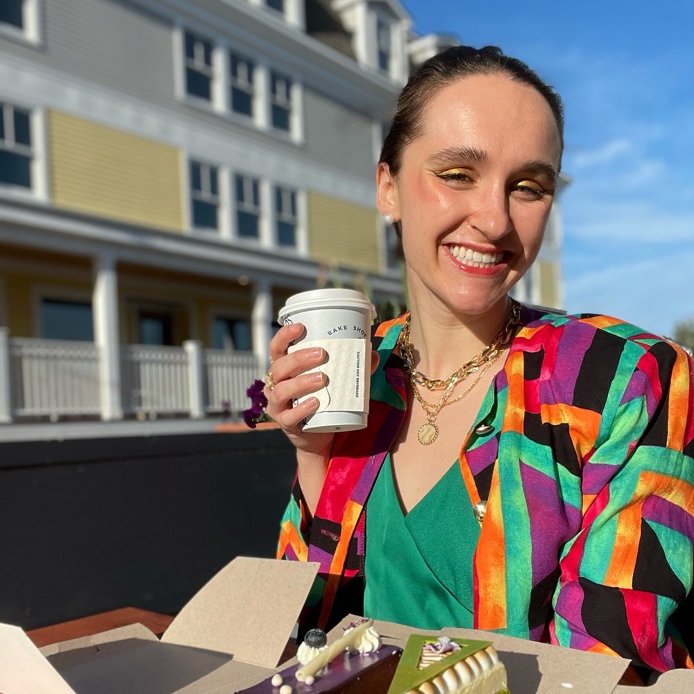 Meet your Posher, Emma